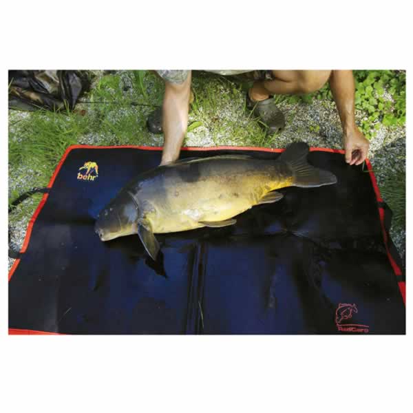 Red Carp Neopren Abhakmatte 130 x 80cm